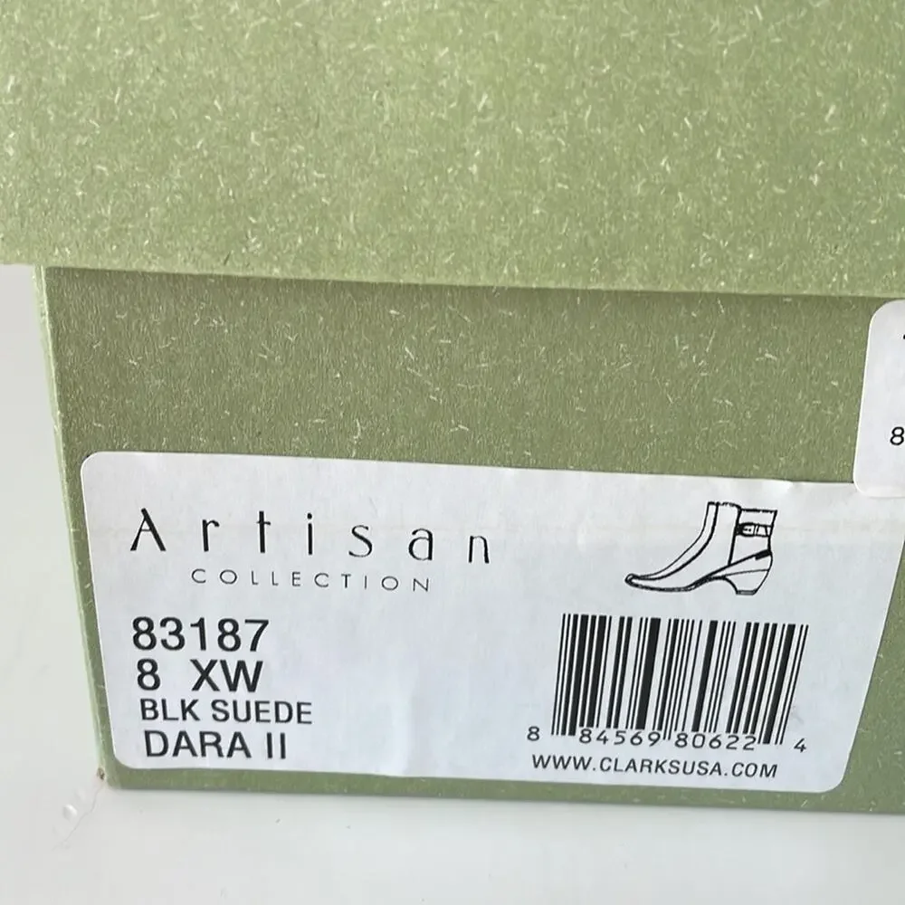 Clarks Artisan collection Womens Dara II wide boots‎ Size 8XW